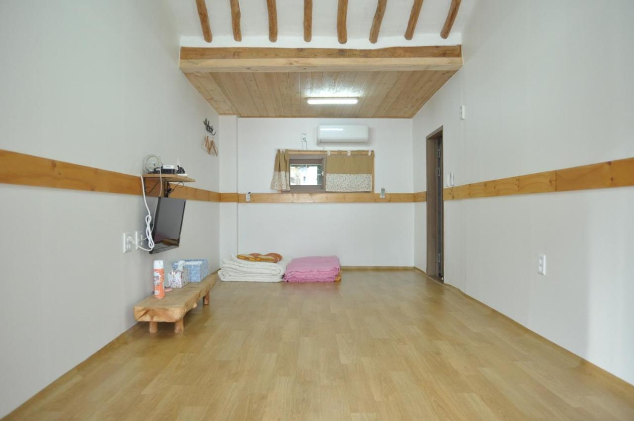 Jeonju Tosarang Guesthouse Extérieur photo