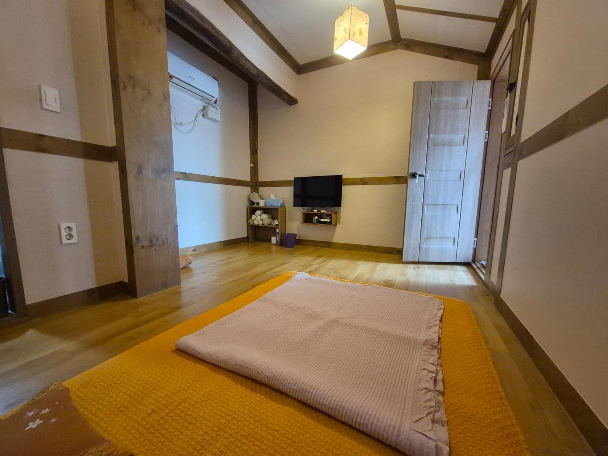 Jeonju Tosarang Guesthouse Chambre photo