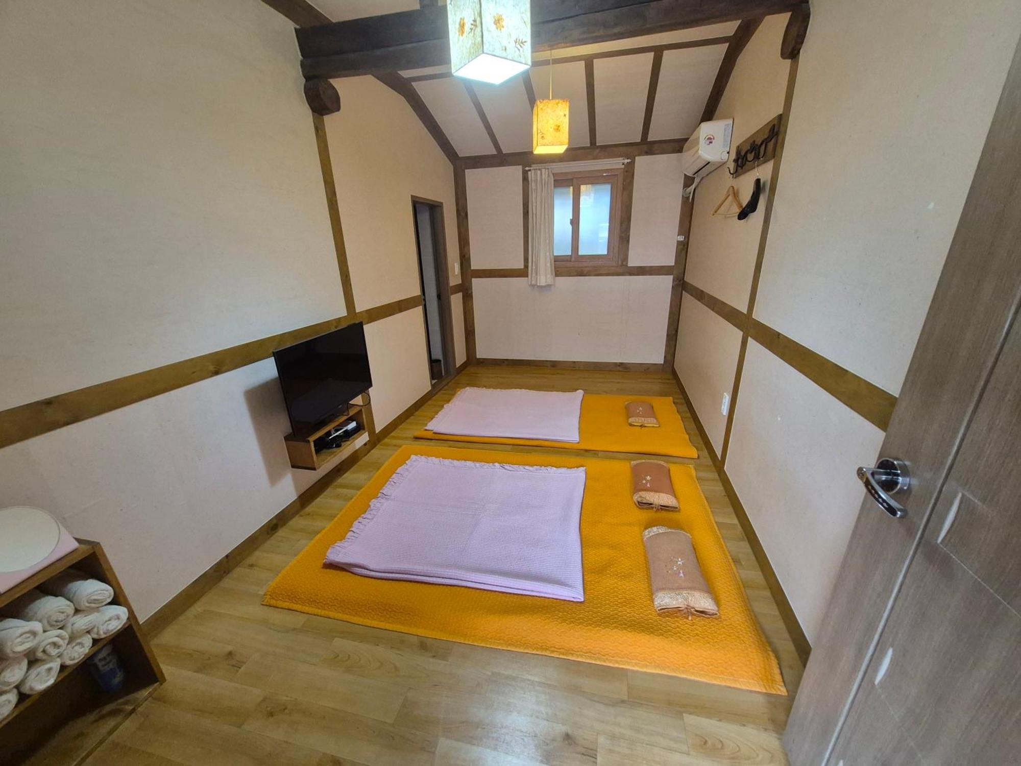 Jeonju Tosarang Guesthouse Chambre photo